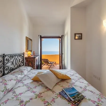 Apartment Affittasardegna-casa Del Golfo *